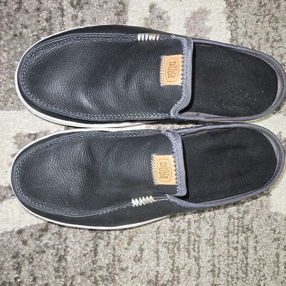 Womens Hey Dude Slides. Black. Footie worn over insert both times I wore them. - Picture 4 of 5